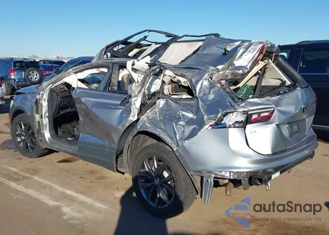 2022 Volkswagen Tiguan 2.0T Se из США, поврежденный, VIN 3VV3B7AX5NM085886